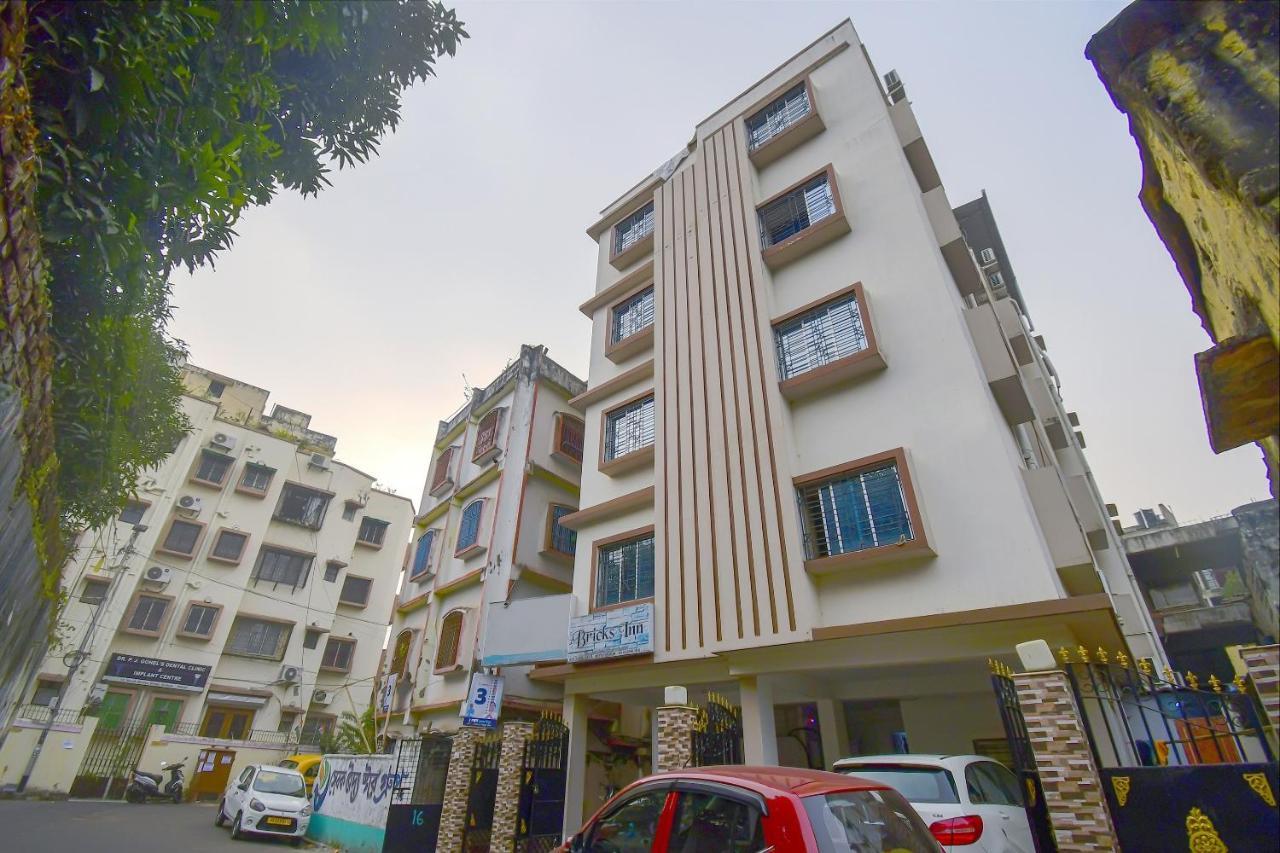 Super Collection O Bricks Inn Hazra Road Near Birla Mandir Calcutta Buitenkant foto